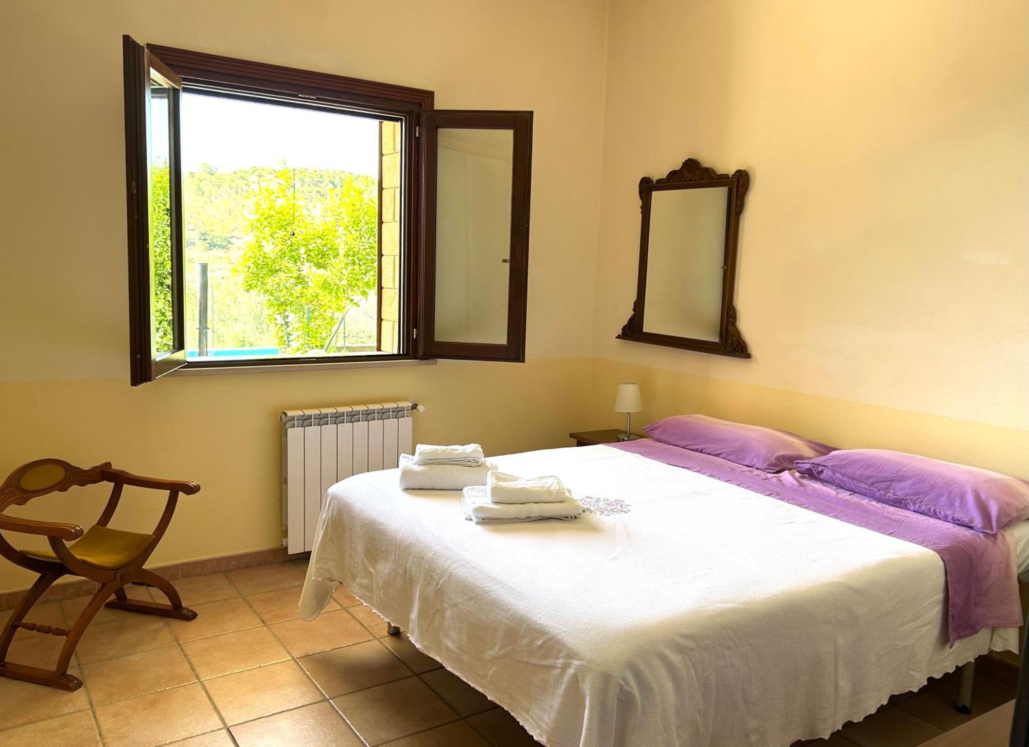 Casa Vacanze Salvatore 팔라쫄로 아크레이데 외부 사진